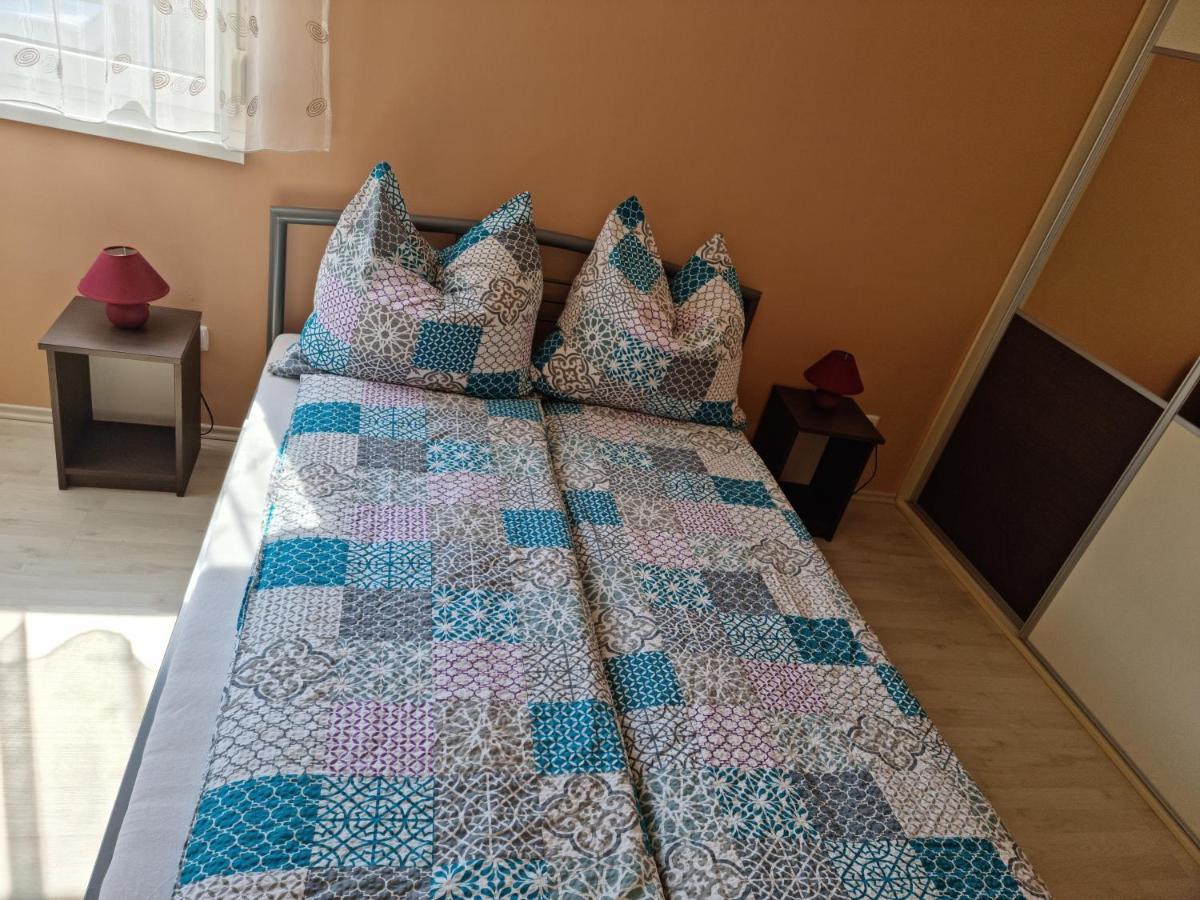 Betti Apartman Siófok Zewnętrze zdjęcie