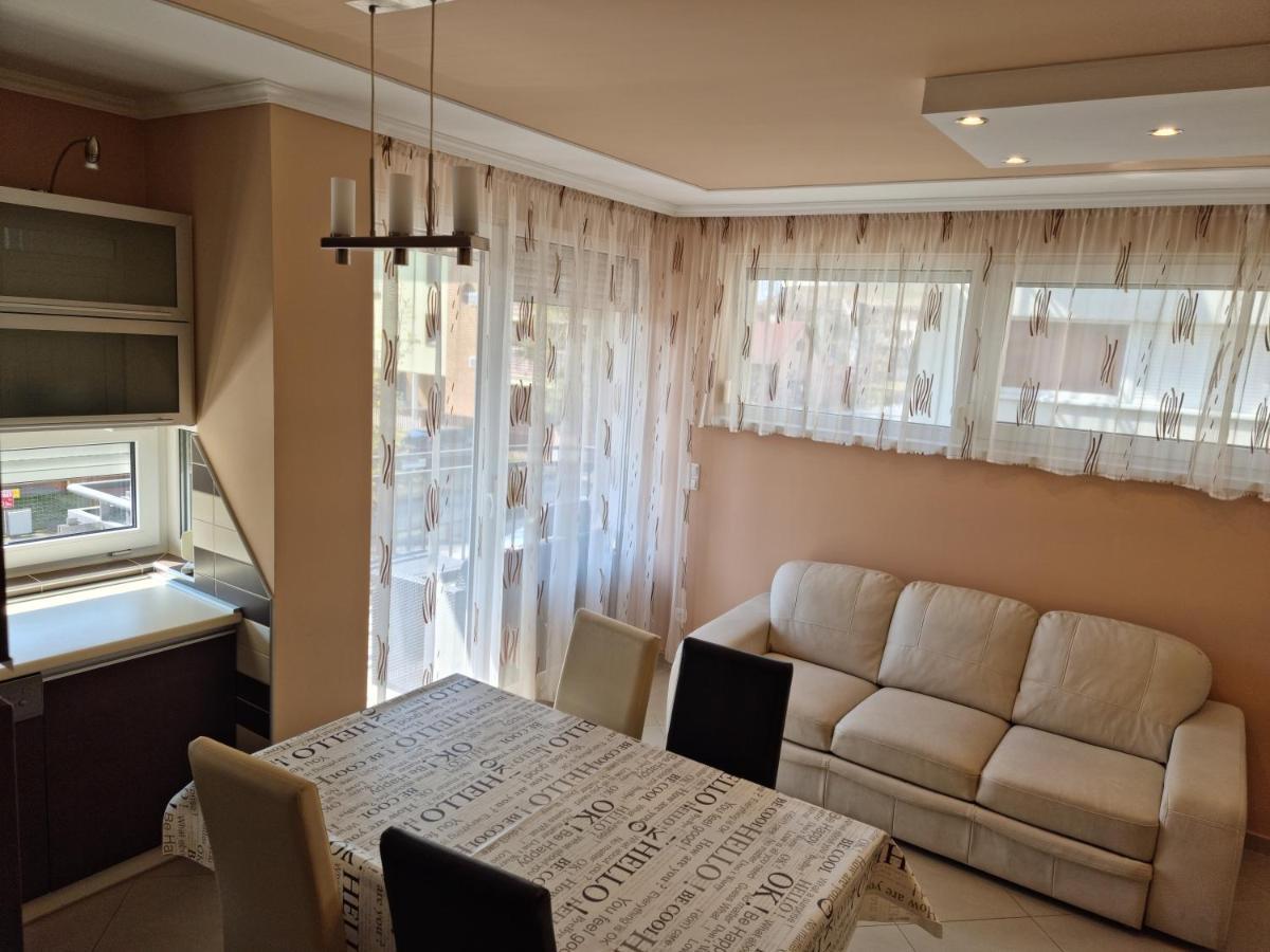 Betti Apartman Siófok Zewnętrze zdjęcie